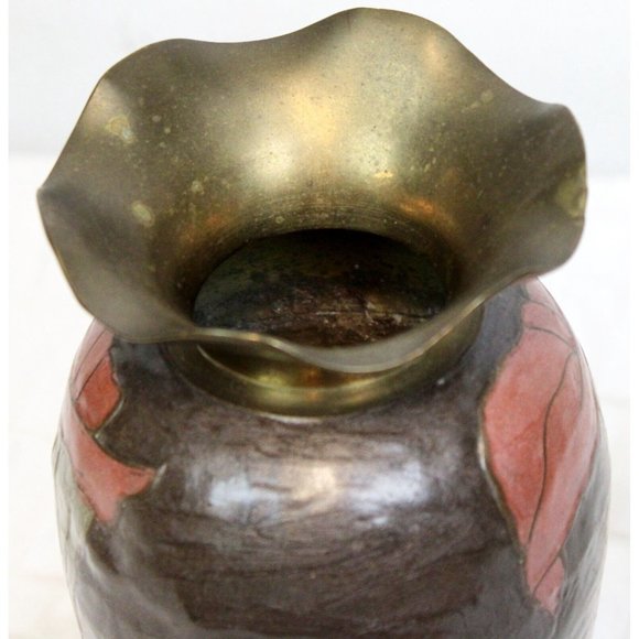 Vtg 80s Cloisonné Brass Vase Pink Lillies Brown Calla Cala Lily Ruffled Rim Top - Picture 5 of 10